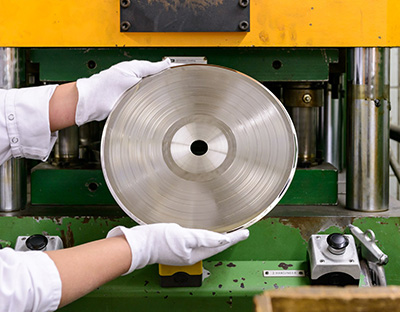 Fabrication d'un disque vinyle