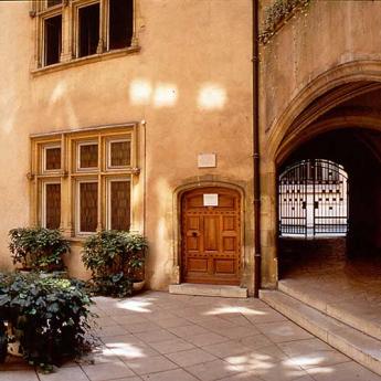 Cour du Musée