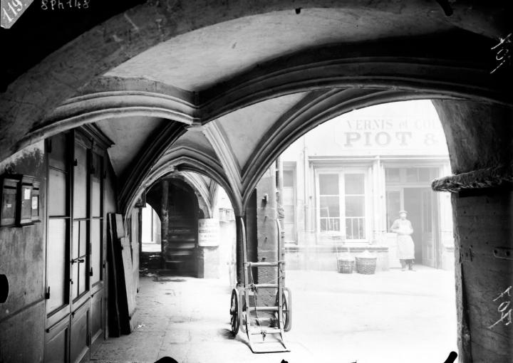 galerie voutée avant